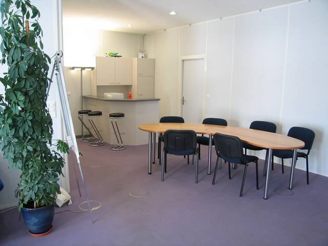 Image12.jpg