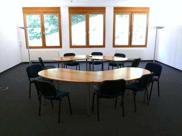 Image12.jpg